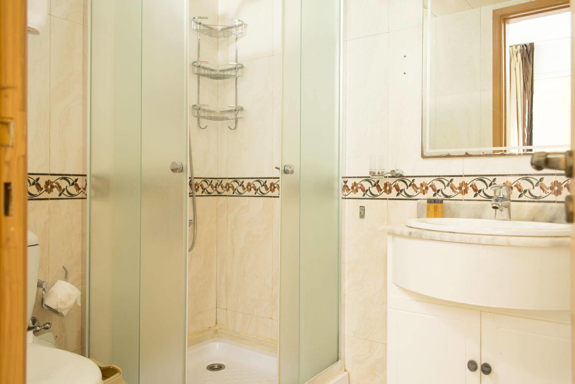 Bliss 3000 Furnished Studios Beirut Exterior photo